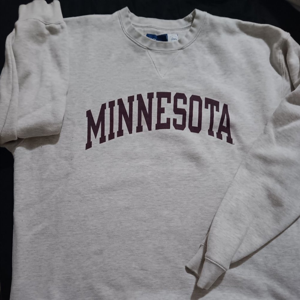 Vintage oversize Minnesota college sweater